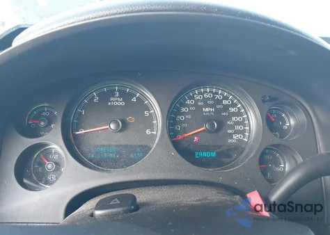 2010 Chevrolet Tahoe Ls z USA, uszkodzony, nr VIN 1GNUCAE0XAR114728